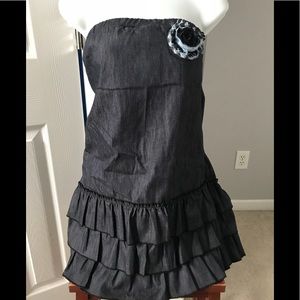 Woman’s Julia’s closet halter dress size small